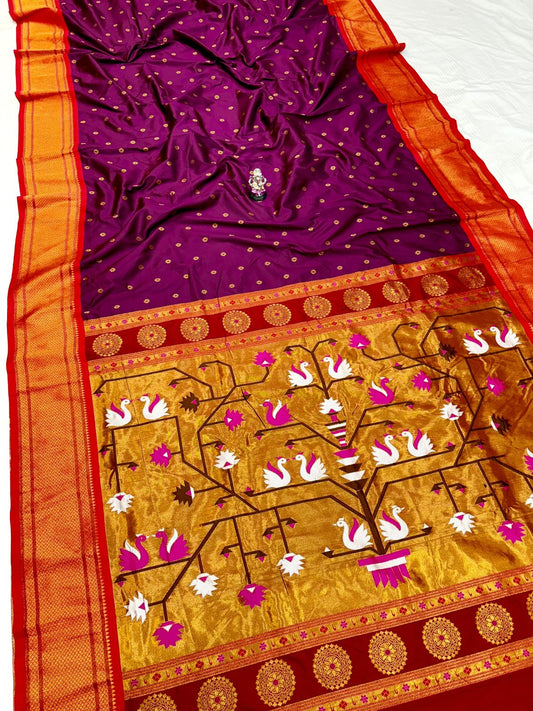 Royal Majenta Swan Paithani Silk Saree