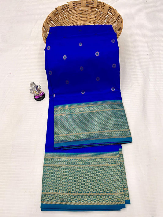 Stylish Blue Kadiyal Paithani Silk Saree